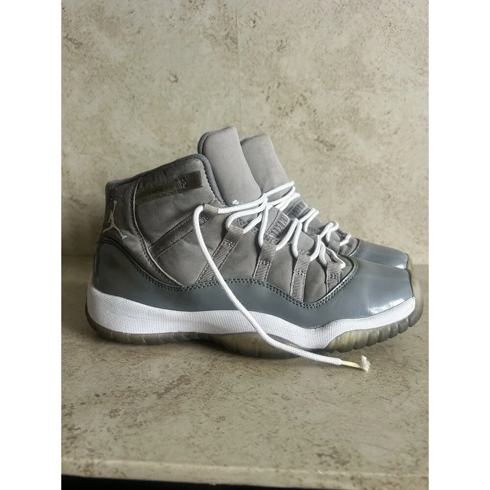Air Jordan 11 Men's Cool Gray Size 6.5 (No Box)